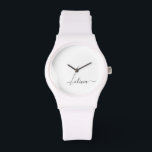 Montre Noir Blanc moderne Script Girl Monogramme Nom<br><div class="desc">Monogramme simple noir et blanc Monogramme Nom Monographie. Cela fait le cadeau parfait de remise de diplômes,  anniversaire,  mariage,  douche nuptiale,  anniversaire,  baby shower ou bachelorette pour quelqu'un qui aime le luxe glam et les styles chic.</div>
