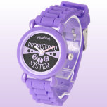 Montre Nom personnalisé grande soeur noir violet enfants<br><div class="desc">Célébrez le moment spécial de devenir une grande soeur avec cette montre personnalisée pour enfants ! Dotée d'un design cool noir et violet clair, cette montre porte fièrement le titre "Promoted to Big Sister" avec le nom de votre fille sur le visage. C'est le cadeau parfait pour toute nouvelle grande...</div>