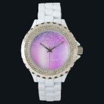 Montre Pailletisants à monogramme violet écriture fillett<br><div class="desc">Montre à monogramme métallisé avec paillettes métallisées et aspect brossé violet. C'est le cadeau idéal pour les occasions spéciales telles que les remises de diplômes, les anniversaires, les mariages, les enterrements de vie de jeune fille, les anniversaires de mariage, les baby showers ou les soirées entre filles pour quelqu'un qui...</div>