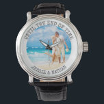 Montre Photo personnalisée jusqu'à la fin du temps<br><div class="desc">Montre photo personnalisée pour votre partenaire ou nouveau mari - parfait pour un cadeau de mariage, anniversaire, anniversaire, etc. Le modèle est configuré pour que vous puissiez ajouter votre propre photo romantique ou mariage, par exemple. Une photo carré ou une photo instagram sera plus facile à utiliser. Le design comporte...</div>
