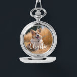 Montre Photo personnalisée pour animaux<br><div class="desc">Transformez votre photo préférée en cadeau unique et personnalisé ! Utilisez une photo de famille, une photo d'animal de compagnie mignon ou toute image que vous aimez pour créer quelque chose de spécial. Parfaits pour les vacances ou toute occasion, ces cadeaux feront sourire vos proches. Note : La photo montrée...</div>