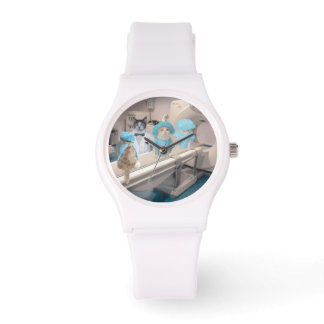 Montre Recherche de chat pour infirmière/pédiatrique