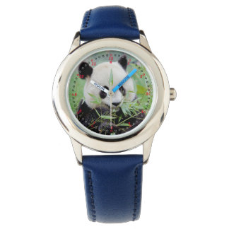 Montre Regardez le panda géant. Panda.