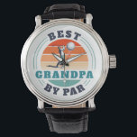 Montre Retro Golfing Best Grand-pa Par Par Par Custom<br><div class="desc">Retro Best Grandpa By Par design vous pouvez customiser pour le destinataire de ce design de thème de golf mignon. Un cadeau parfait pour l'anniversaire de Fête des pères ou de grand-père. Le texte "GRANDPA" peut être customisé avec n'importe quel papa moniker en cliquant sur le bouton "Personnaliser" ci-dessus. Peut...</div>