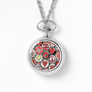 Montre Retro Red Floral Hearts Bottle Casquette Saint Val