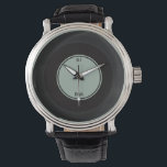 Montre Retro Vinyl Record Personnalisé DJ Nom<br><div class="desc">Retro Vinyl Record Design pour DJ,  MUSICIEN ET MUSIQUE AMATEURS. Personnalisez-le avec le nom du destinataire ou customisez-le davantage si vous souhaitez modifier la police,  la taille et la couleur du texte et déplacer le texte.</div>