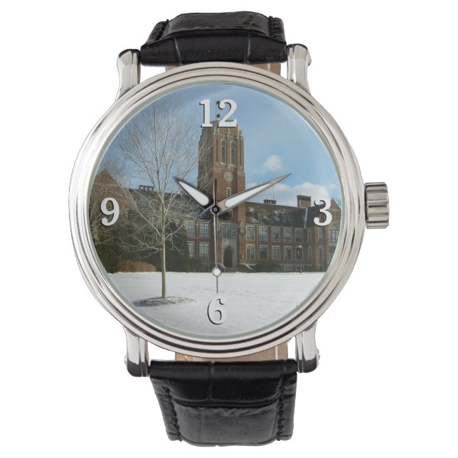 Montre Rockwell en hiver au Grove City College (devant)