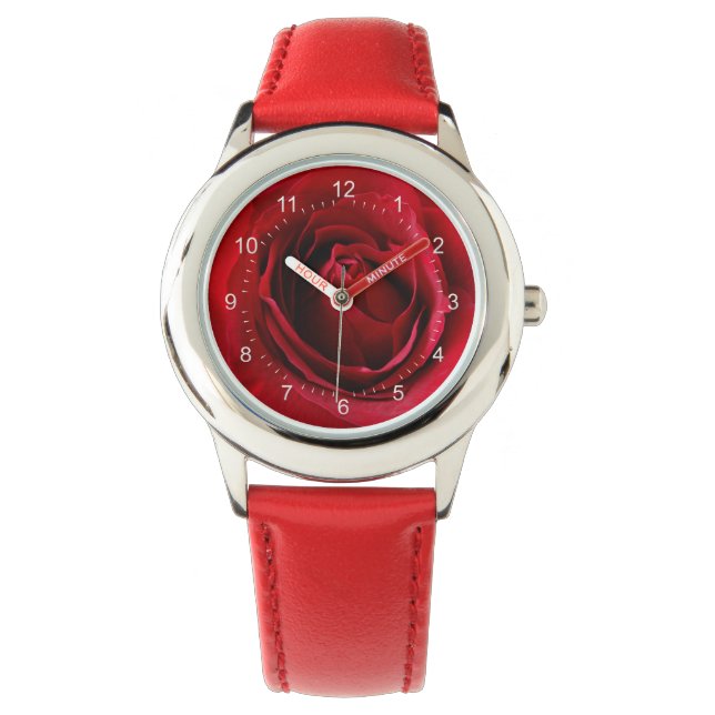 Montre rose rouge profonde (devant)