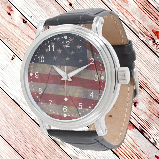 Montre Segment du drapeau rustique Patriotique Rouge Blan (patriotic watch face with white numbers)
