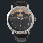 Montre Silhouette des chevaux sauvages<br><div class="desc">Une belle paire de chevaux sauvages qui dansent ensemble leurs manes et leurs queues soufflant dans le vent. Ces chevaux friésiens ont de longs fetlocks à poils. Le cadre arrière - plan est un paysage vallonné que l'on admire au coucher du soleil d'or. Une image qui serait intéressante pour les...</div>