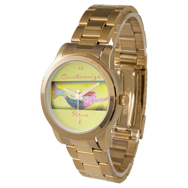 Montre sirène en mosaïque rose nager (Incliné)