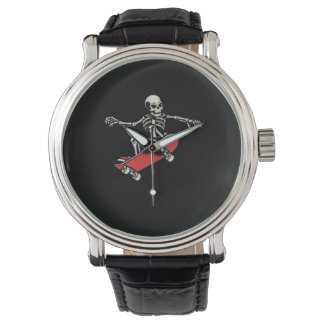 Montre skull skateboding ollie
