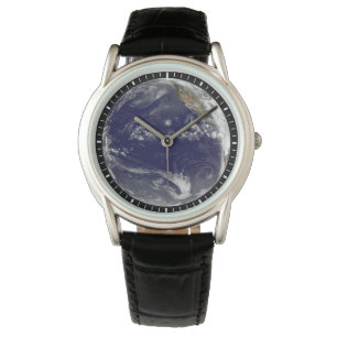 Montre Terre Avec Trois Cyclones Tropicaux Dans Le Pacifi