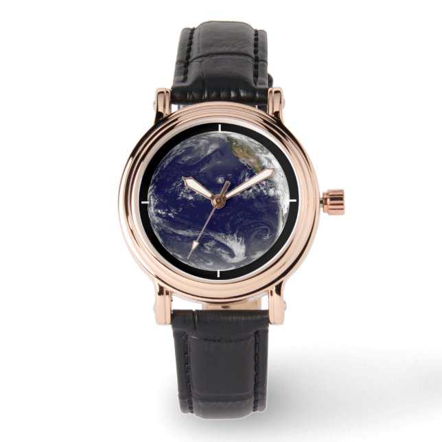 Montre Terre Avec Trois Cyclones Tropicaux Dans Le Pacifi (Recto)