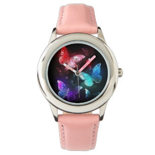 Montre Trois papillons brillants sur l'arrière - plan de 