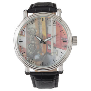 Montre Tuyau d'incendie, seau et buse