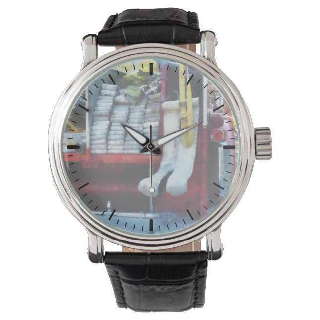 Montre Tuyaux sur camion-feu (devant)
