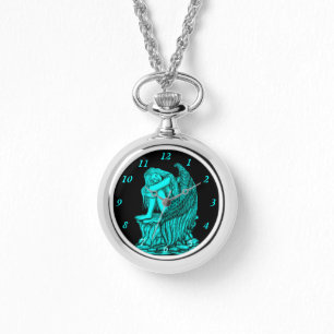 Montre Un ange endormi sur la pierre
