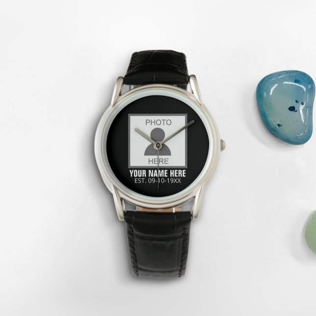 Montre Your Photo Here Name and Age (Créateur téléchargé)