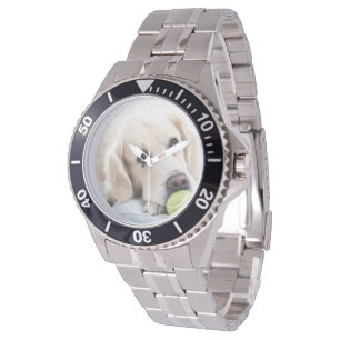 Montres de chien mignonne