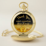Montres De Poche Infirmière de retraite sage-femme noir or arc merc<br><div class="desc">Élégant, classique, glamour et féminin. Un cadeau pour une sage-femme infirmière à la retraite. Un arc et un ruban de couleur dorée avec parties scintillant dorée et scintillant, un peu de bling et de luxe. Arrière - plan noir. Avec le texte : Merci, modèles pour un nom et une profession,...</div>
