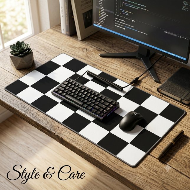 Motif carré large blanc et noir (White with Black Large Square Style Pattern Desk Mat)
