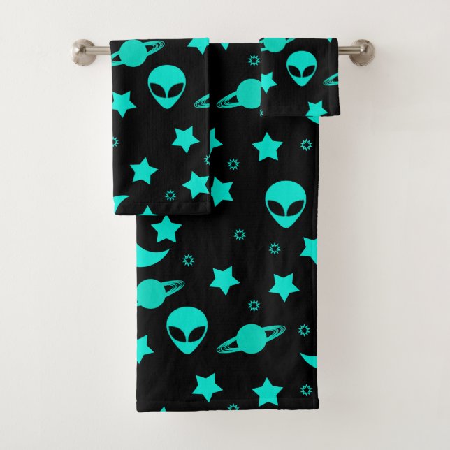 Motif d'alien turquoise avec étoiles et lunes (En situation)