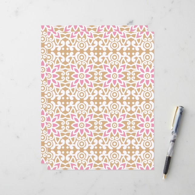 motif de fleurs rose et blanche sur un dos brun (Devant/Arrière en situation)
