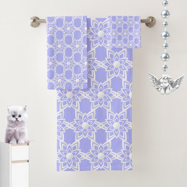 Motif de mandala de fleurs abstraites sur fond ble (Créateur téléchargé)