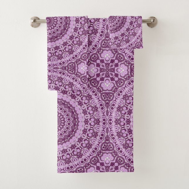Motif de mandala géométrique violet et lavande (En situation)