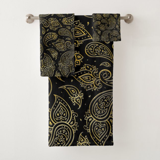Motif de relief d'or de Paisley sur le noir (En situation)