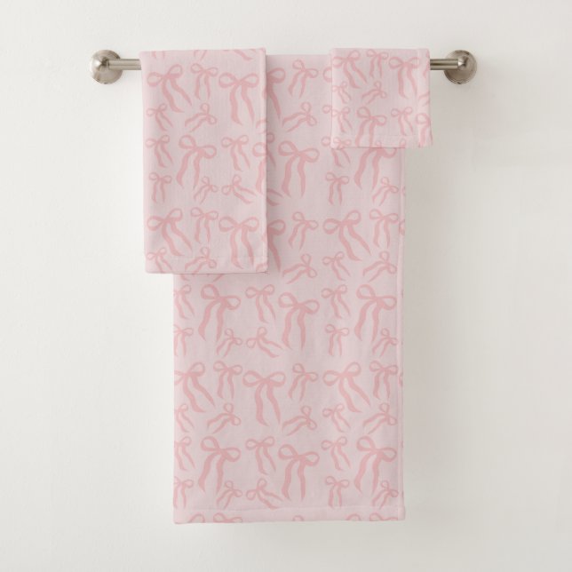 Motif de rubans roses Boho sur fond rose poudré (En situation)