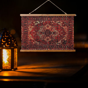 Motif de tapis oriental en tapisserie rouge foncé