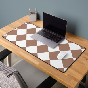 Motif diamant en blanc et Mocha Mousse