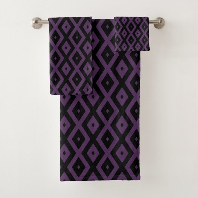 Motif en diamant noir et violet foncé (En situation)