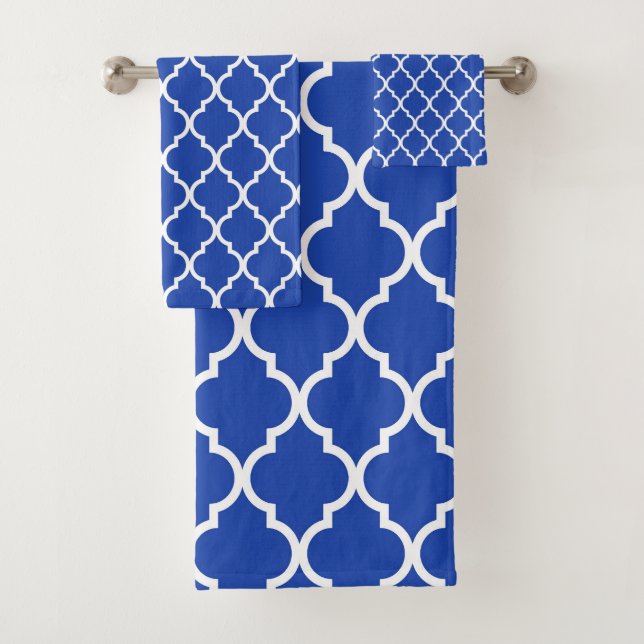 Motif en lattice de Quatrefoil bleu marocain (En situation)