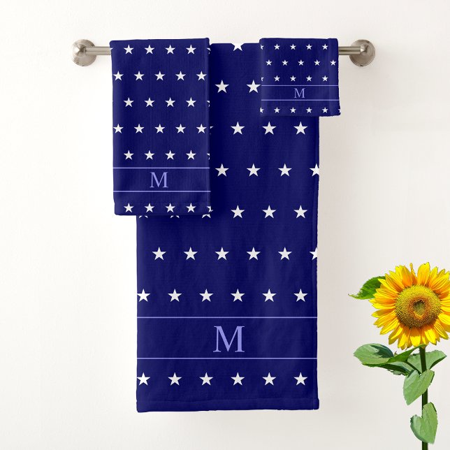 Motif étoile blanche et monogramme sur bleu marine (Créateur téléchargé)