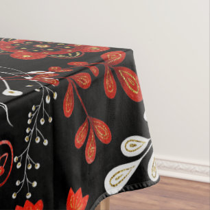 Motif floral complexe avec nappe dorée et blanche