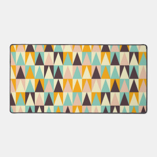 Motif géométrique de triangles multicolores