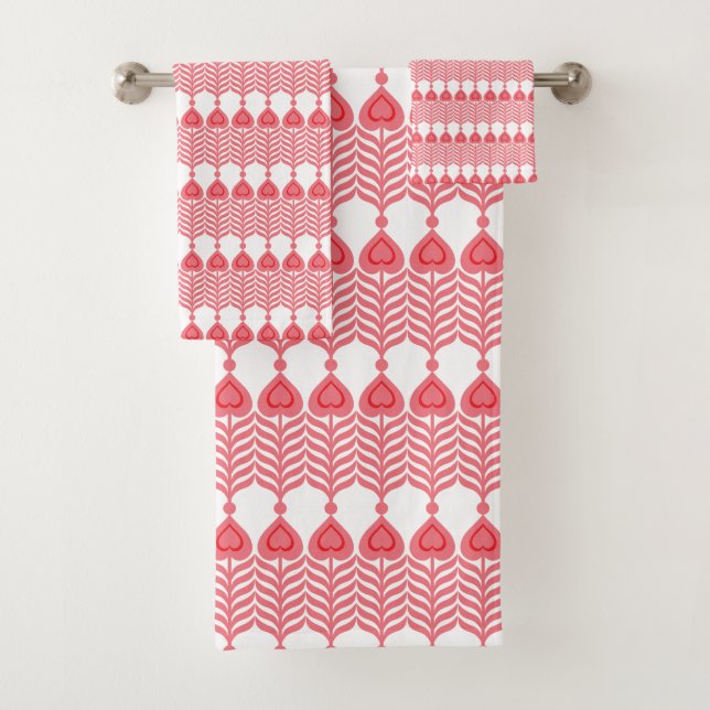 Motif géométrique rouge et rose avec interlo (En situation)