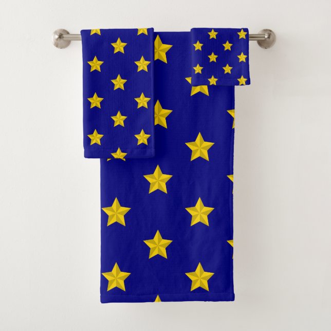 Motif Gold Stars, Bleu Marine, Exclusive (En situation)