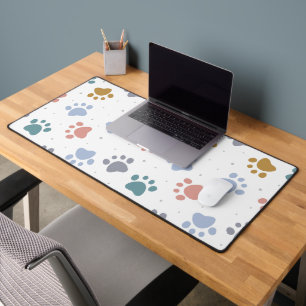 Motif minimaliste aux empreintes de pattes pastel