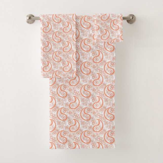 Motif paisley monochrome beige blanc orange. (En situation)