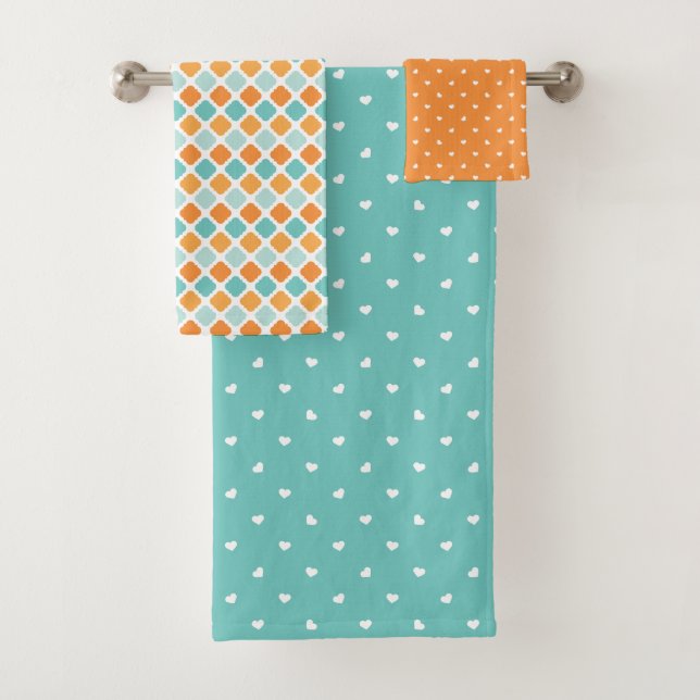 Motif rétro carré de cœurs orange turquoise (En situation)