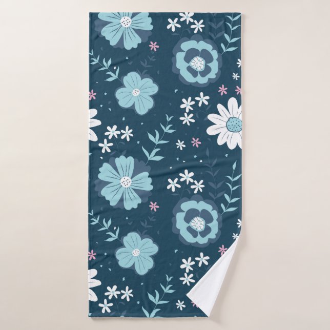 Motif sans couture avec fleurs d'été bleues sur fo (Serviette de bain)