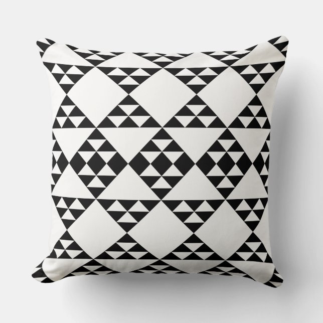 Motif Triangle Noir Et Blanc - Oreiller (Recto)