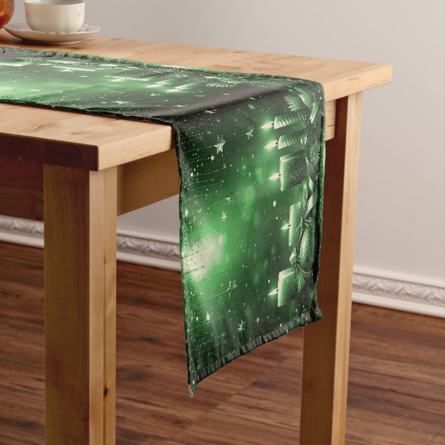 Moyen Chemin de table de Noël aux bougies vertes (In Situ)