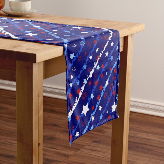 Moyen Chemin de table - Étoiles du 4 juillet  (In Situ)