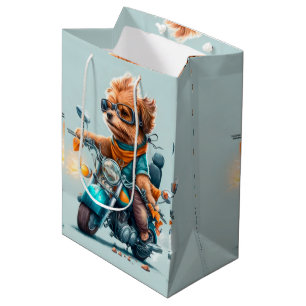 Moyen Chien cool conduisant un sac cadeau de moto