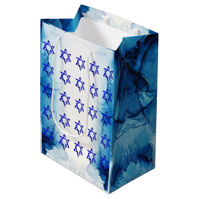 Moyen Personnaliser HANOUKKA HÉBREW STARS Sac cadeau (Devant Angle)